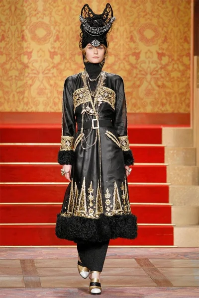 Look 63
